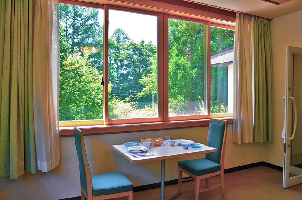 Hotel Bauhinia ホテルバウヒニア Nagano Bagian luar foto
