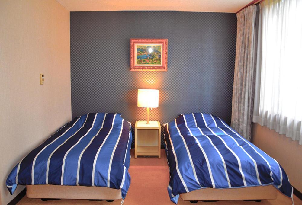 Hotel Bauhinia ホテルバウヒニア Nagano Bagian luar foto